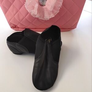 Capezio Black EJ2c Jazz Shoe Size 12c